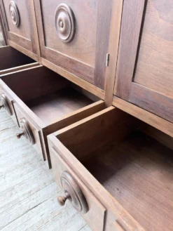Armoire chêne « basque » dudouyt