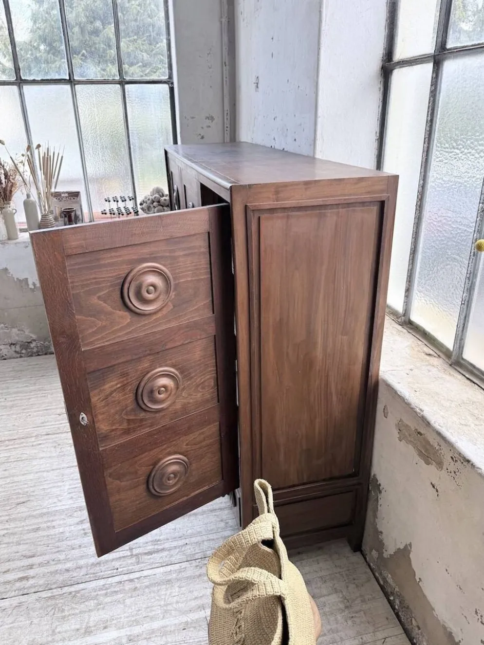 Armoire chêne « basque » dudouyt