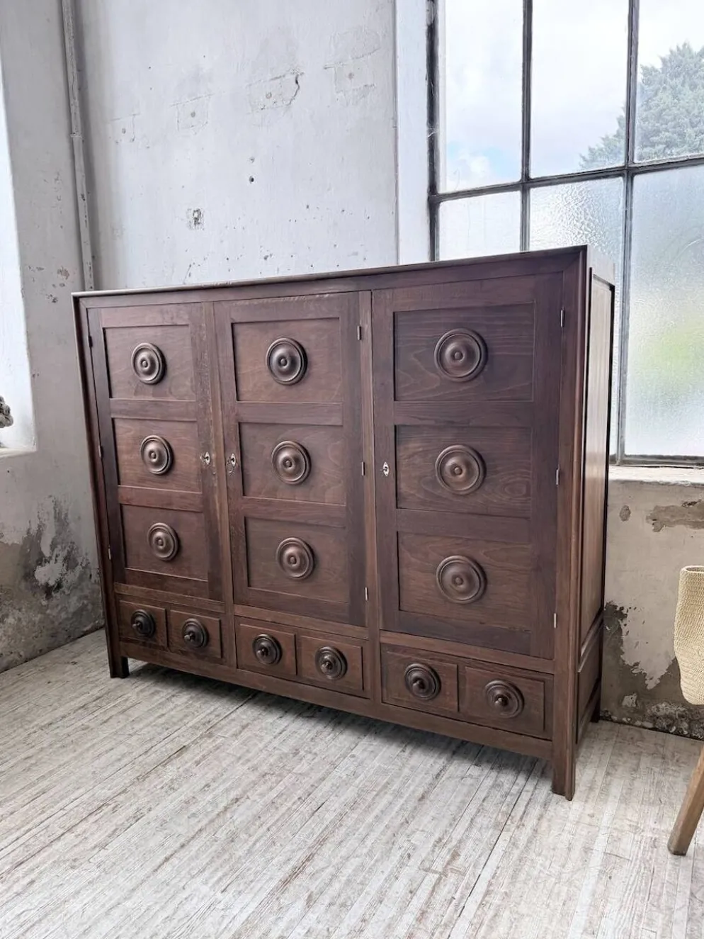 Armoire chêne « basque » dudouyt