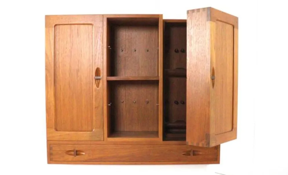 Armoire à clés Bramin / armoire à bijoux design danois en teck