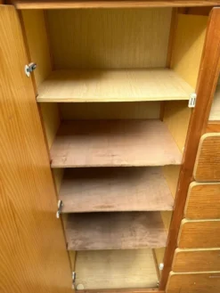 Armoire commode scandinave en bois massif des années 80