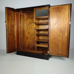 Armoire compacte pour homme en chêne Art Déco anglais
