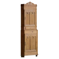 Armoire d'angle en pin ancien en deux parties, ébéniste danois, début du XIXe siècle