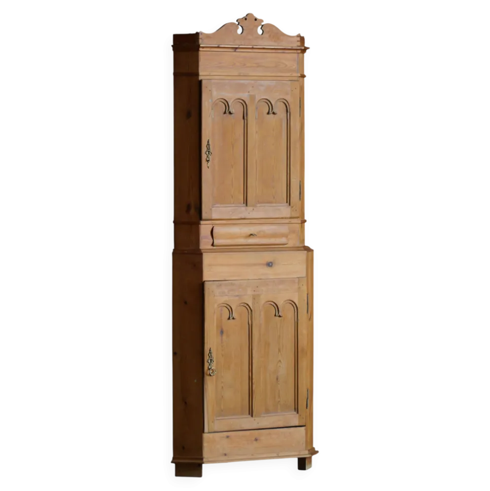Armoire d'angle en pin ancien en deux parties, ébéniste danois, début du XIXe siècle