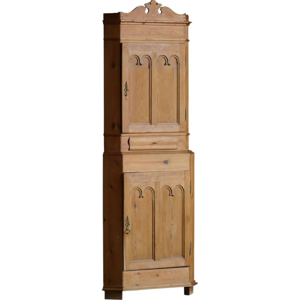 Armoire d'angle en pin ancien en deux parties, ébéniste danois, début du XIXe siècle