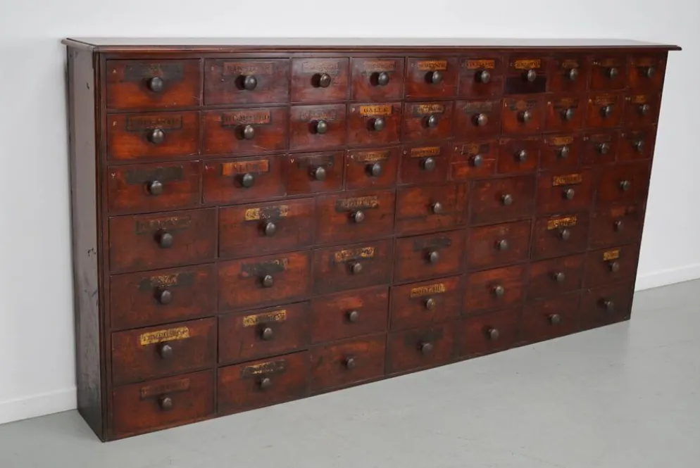 Armoire d'apothicaire / commode à tiroirs en bois dur antique, Angleterre, XIXe siècle