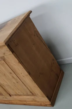 Armoire d'apothicaire / comptoir de magasin rustique en pin allemand vintage, années 1930