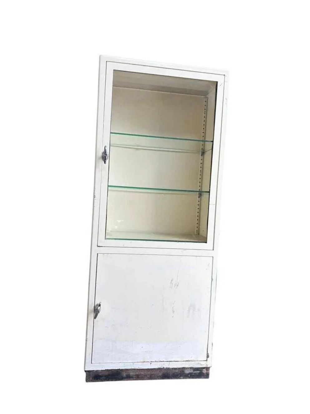 Armoire d'apothicaire industrielle vintage blanche / vitrine