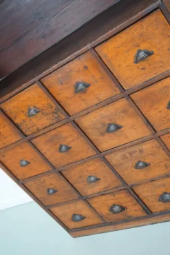 Armoire d'apothicaire victorienne ancienne en bois dur et en pin