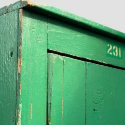 Armoire d’atelier verte 1940