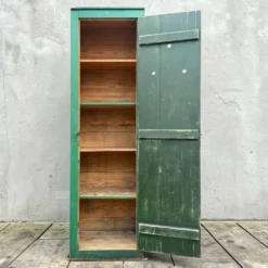 Armoire d’atelier verte 1940