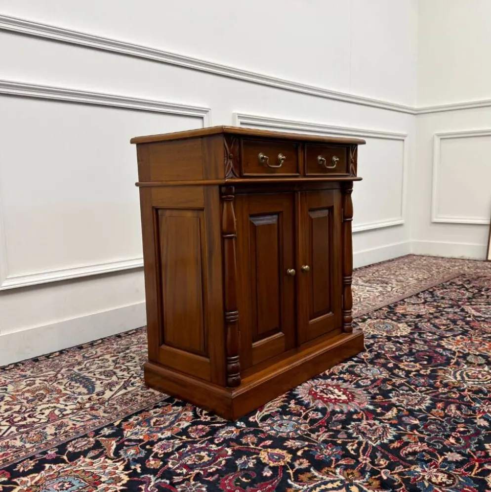 Armoire de bureau anglaise classique