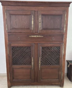 armoire de laiterie