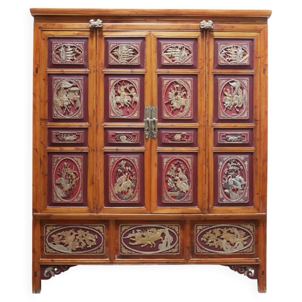 Armoire de mariage chinoise ancienne en orme sculpté et laqué – École de Ni
