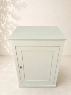 Armoire d'enfant ancienne patinée – XIXe siècle – 116 × 85 × 57 cm