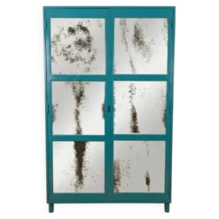 Armoire de style industriel avec des miroirs vieillis