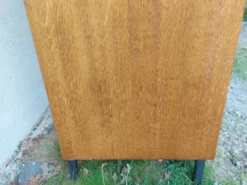 armoire d'internat, penderie, vestiaire