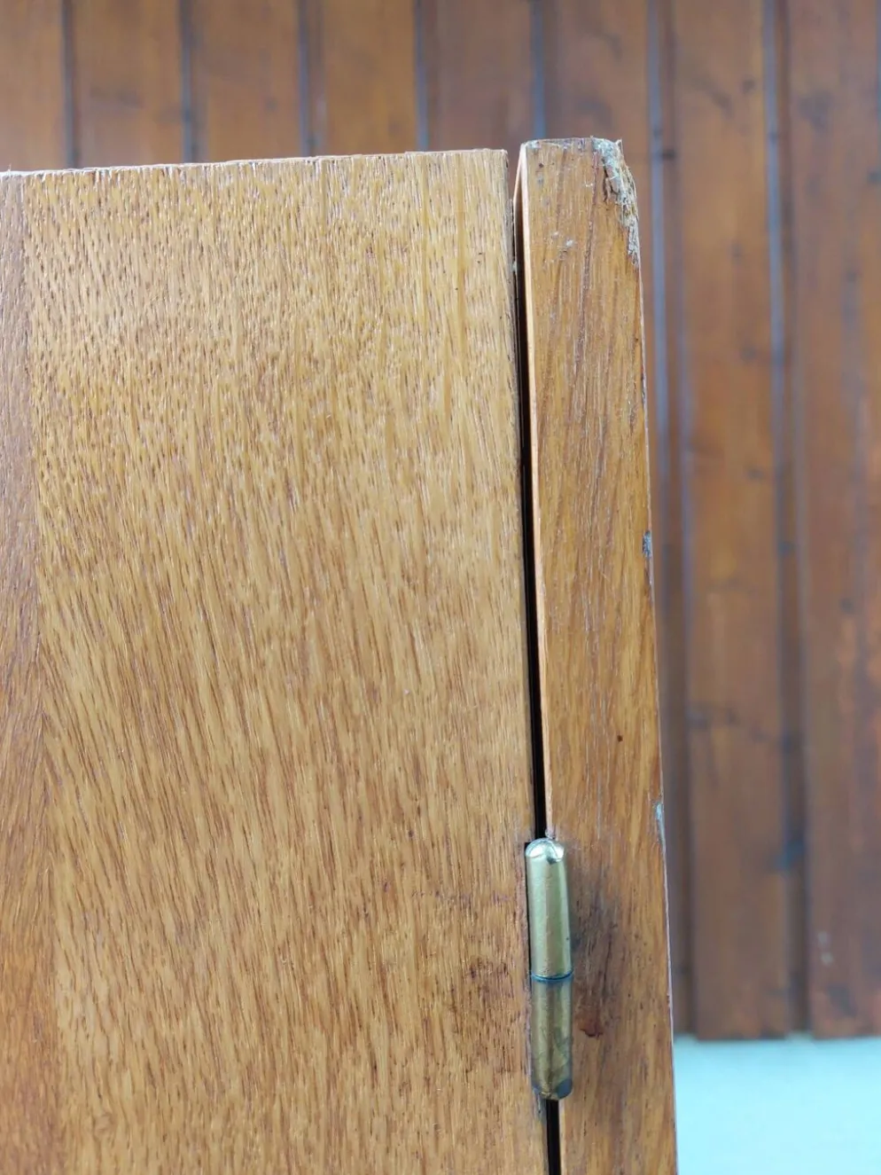 armoire d'internat, penderie, vestiaire