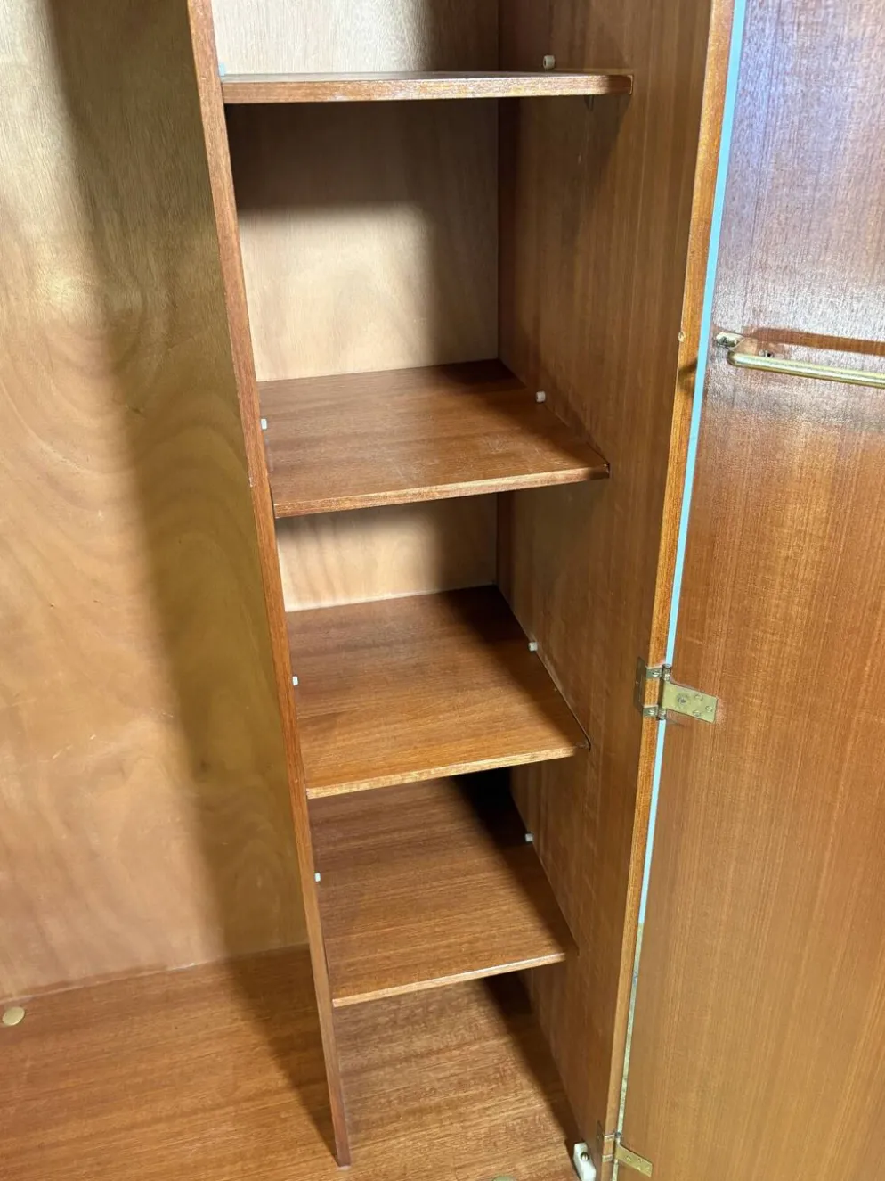 Armoire double en teck Stonehill vintage | Années 1960 | Design britannique du milieu du siècle