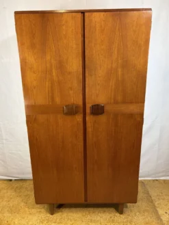 Armoire double en teck Stonehill vintage | Années 1960 | Design britannique du milieu du siècle