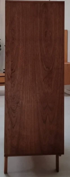 Armoire du milieu du siècle