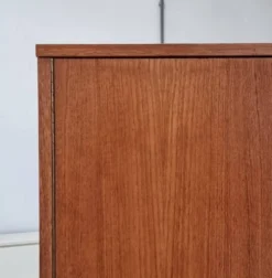 Armoire du milieu du siècle