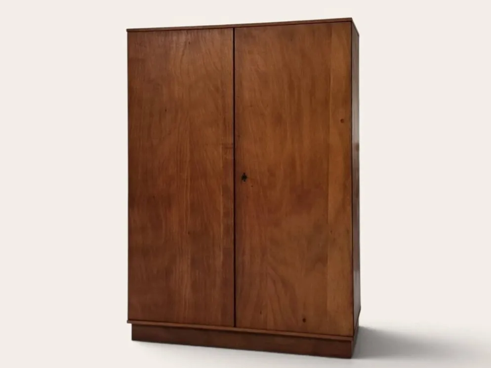 Armoire du milieu du siècle
