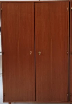 Armoire du milieu du siècle