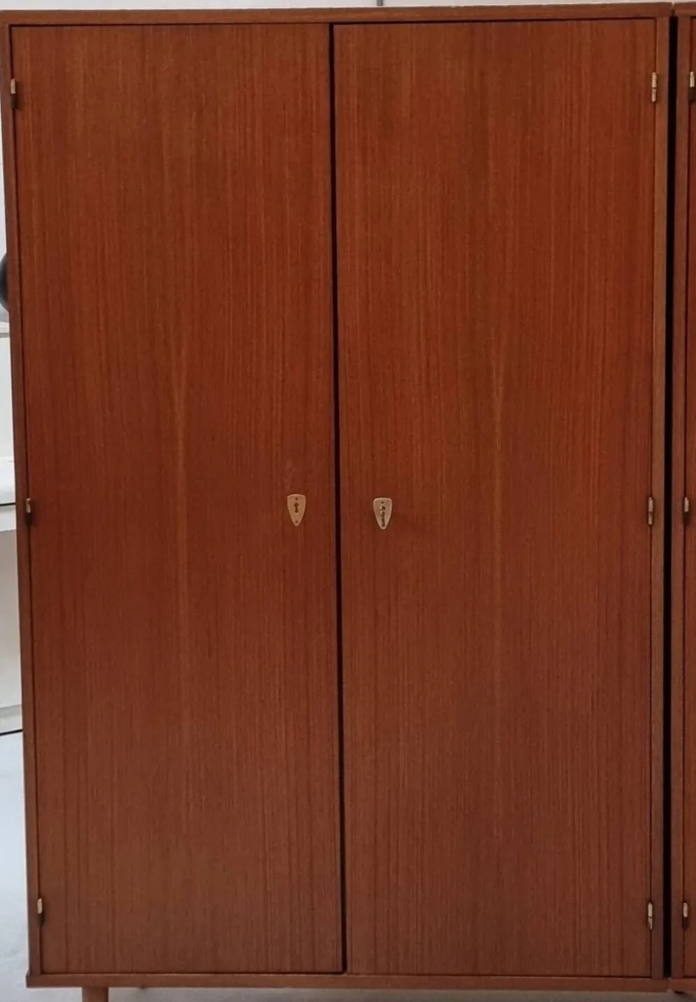 Armoire du milieu du siècle