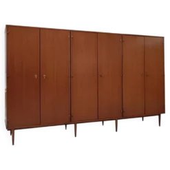 Armoire du milieu du siècle