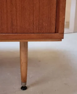 Armoire du milieu du siècle