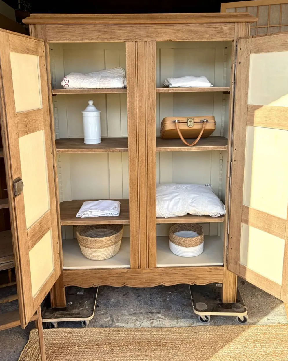 Armoire en chêne