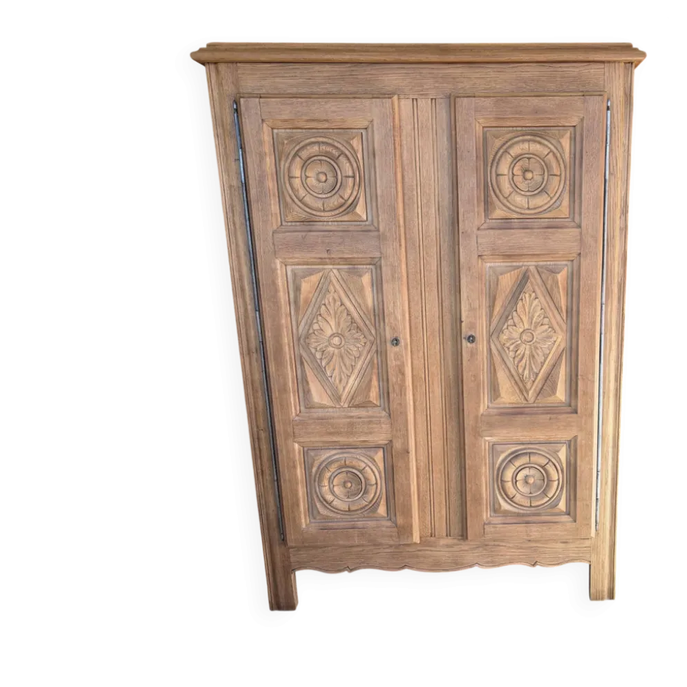 Armoire en chêne