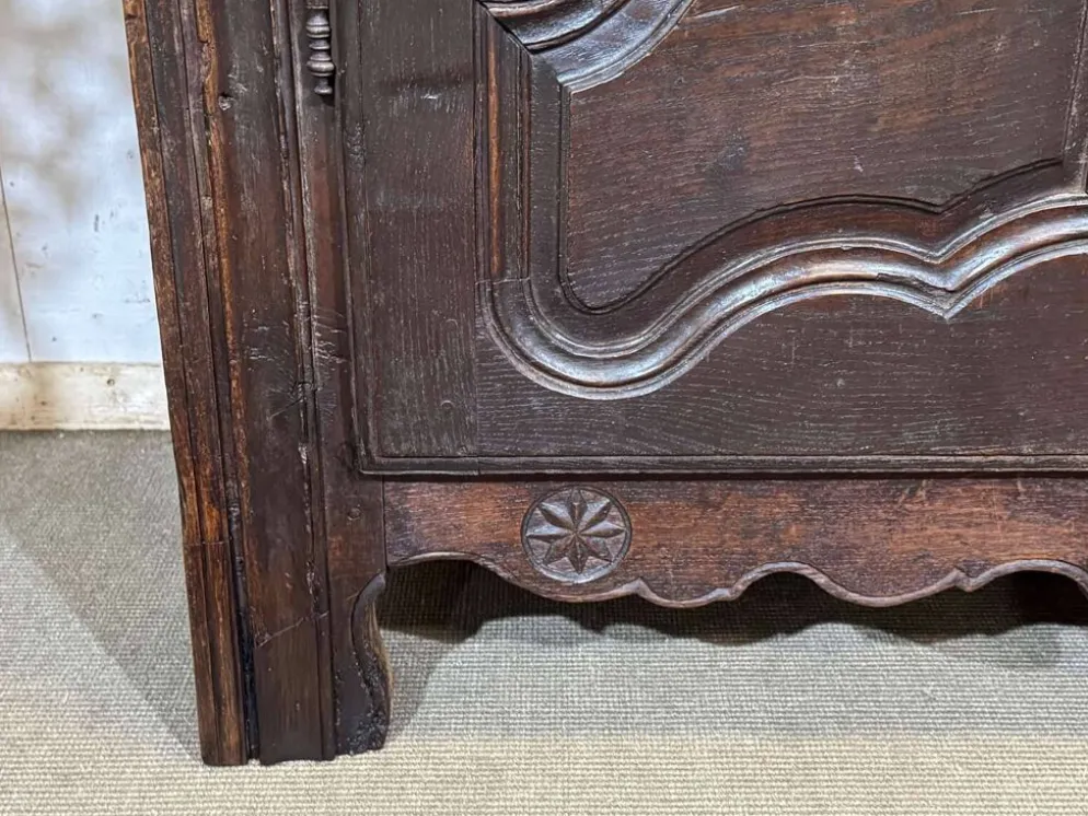 Armoire en chêne du 18ème siècle