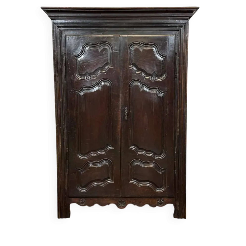 Armoire en chêne du 18ème siècle