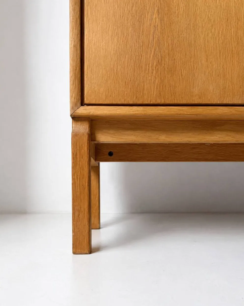 Armoire en chêne KEA MTP par Marian Grabinski, Suède, 1960