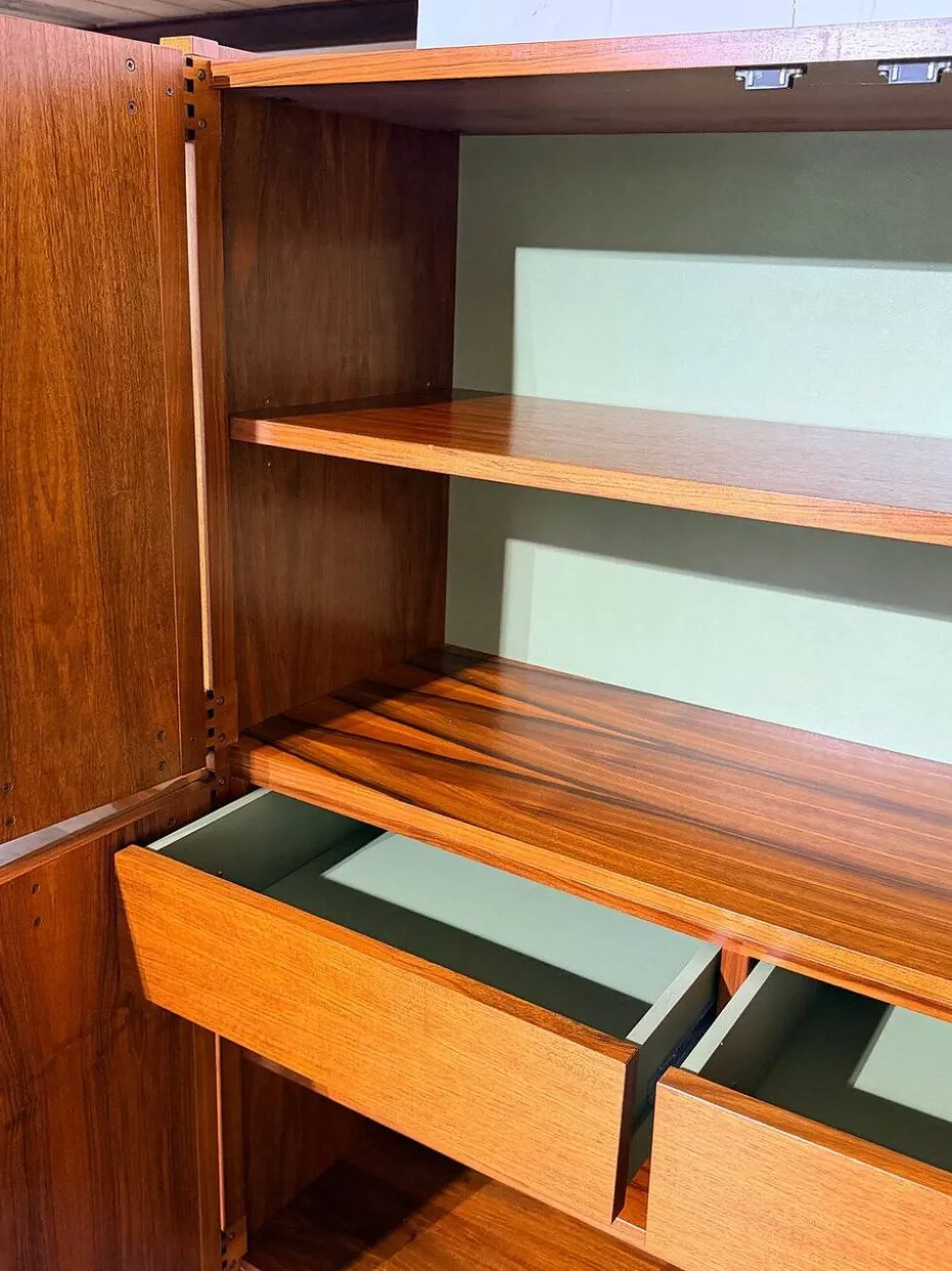 Armoire en noyer, Franz Xaver Sproll, Suisse, années 1960