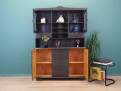 Armoire en pin, design danois, années 1980, production : Danemark