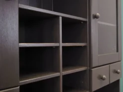 Armoire en pin, design danois, années 1980, production : Danemark