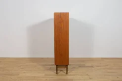 Armoire en teck du milieu du siècle par Børge Mogensen pour Søborg Møbelfabrik, Danemark, années 1960.