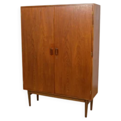 Armoire en teck du milieu du siècle par Børge Mogensen pour Søborg Møbelfabrik, Danemark, années 1960.