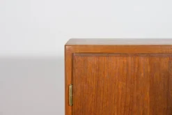 Armoire en teck du milieu du siècle par Børge Mogensen pour Søborg Møbelfabrik, Danemark, années 1960.
