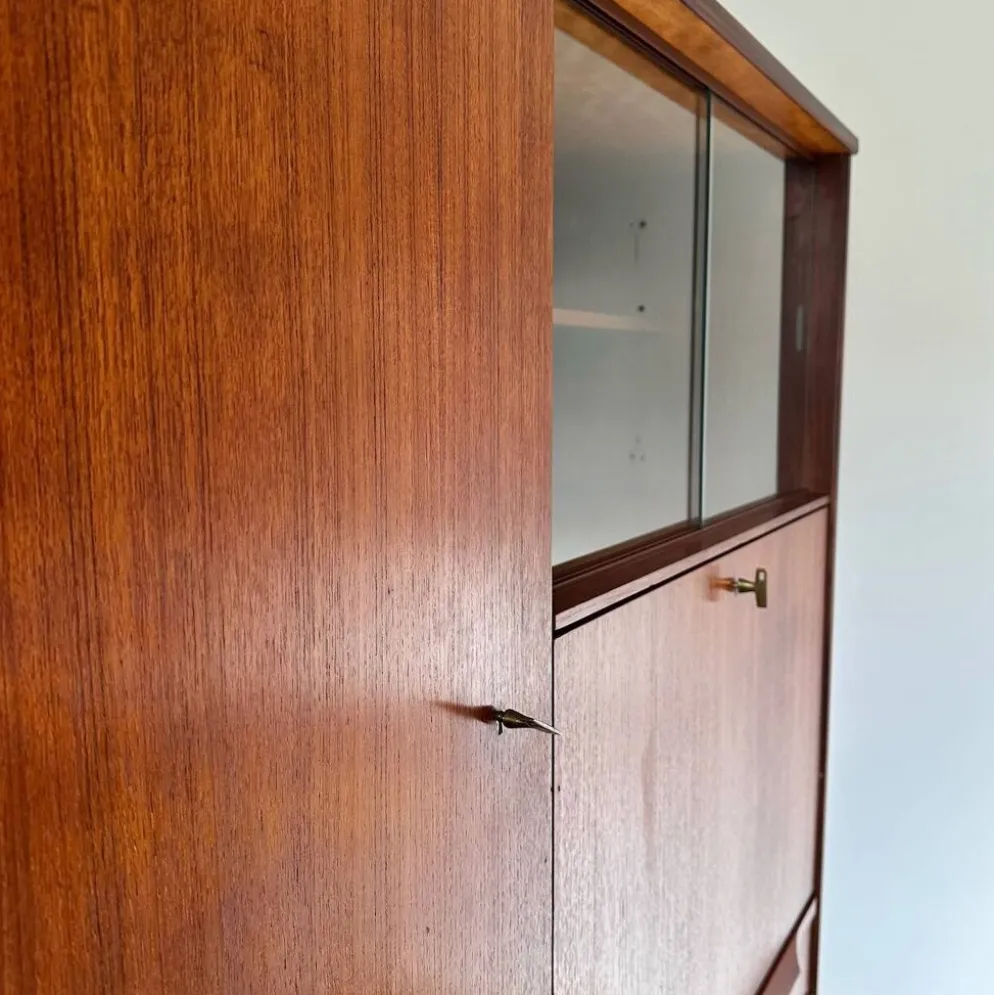 Armoire en teck scandinave