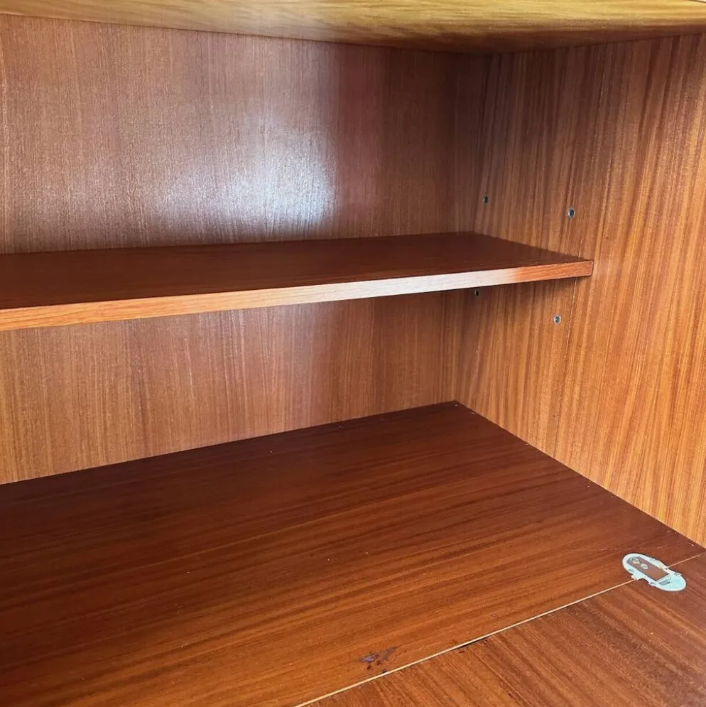 Armoire en teck scandinave