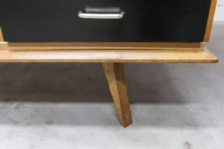 Armoire Française pieds compas 3 portes 1 miroir 27*130 et 1 t