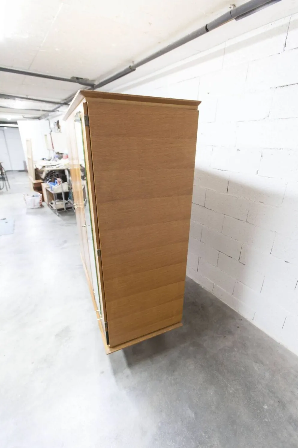 Armoire Française pieds compas 3 portes 1 miroir 27*130 et 1 t