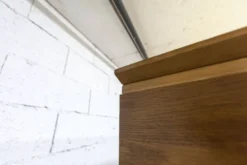 Armoire Française pieds compas 3 portes 1 miroir 27*130 et 1 t
