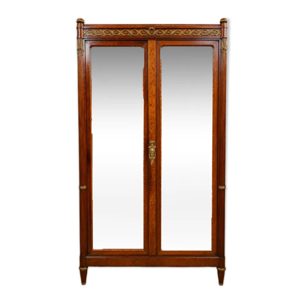Armoire à glace de style Louis XVI – Acajou et bronzes dorés – XIXe siècle