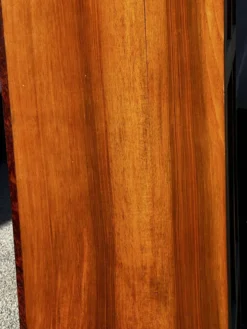 Armoire à glace Napoléon III en placage de loupe
