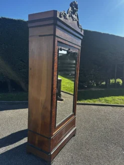 Armoire à glace Napoléon III en placage de loupe